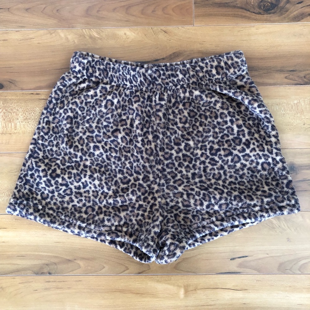 Ardene High Waist Leopard Print Shorts XS
